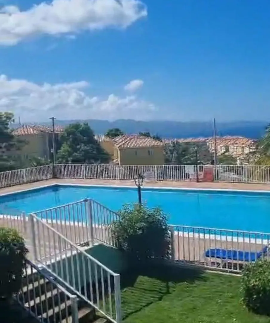 Апартаменты Mango Retreat In Mango Walk Country Club Бухта Монтего